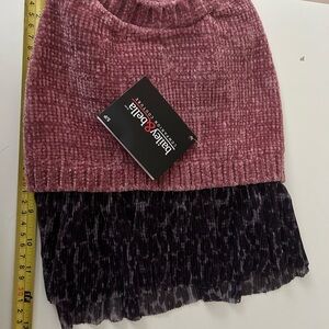 4/$50 Bailey and Bella knitted sweater and skirt size XL 🐶